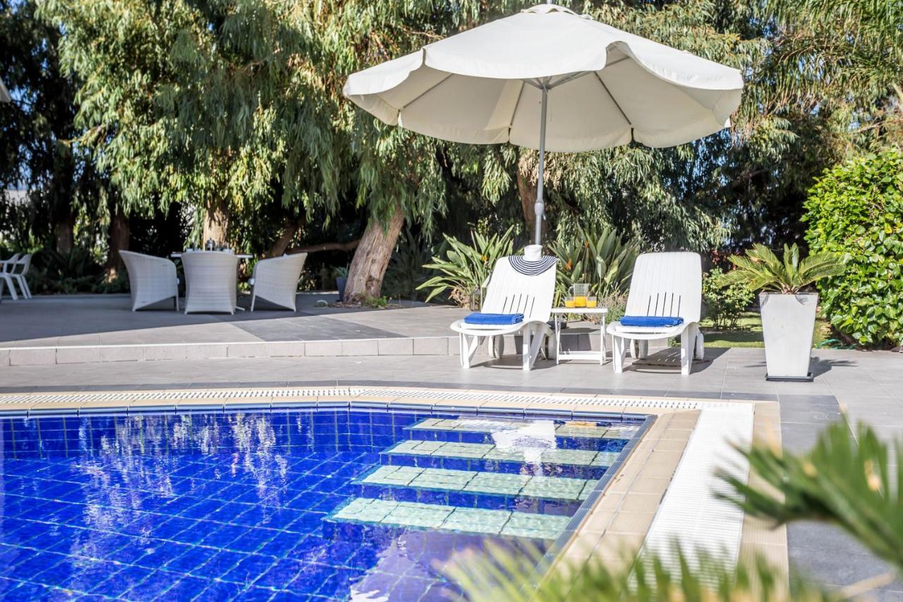 Villa Hibiscus Протарас Екстериор снимка