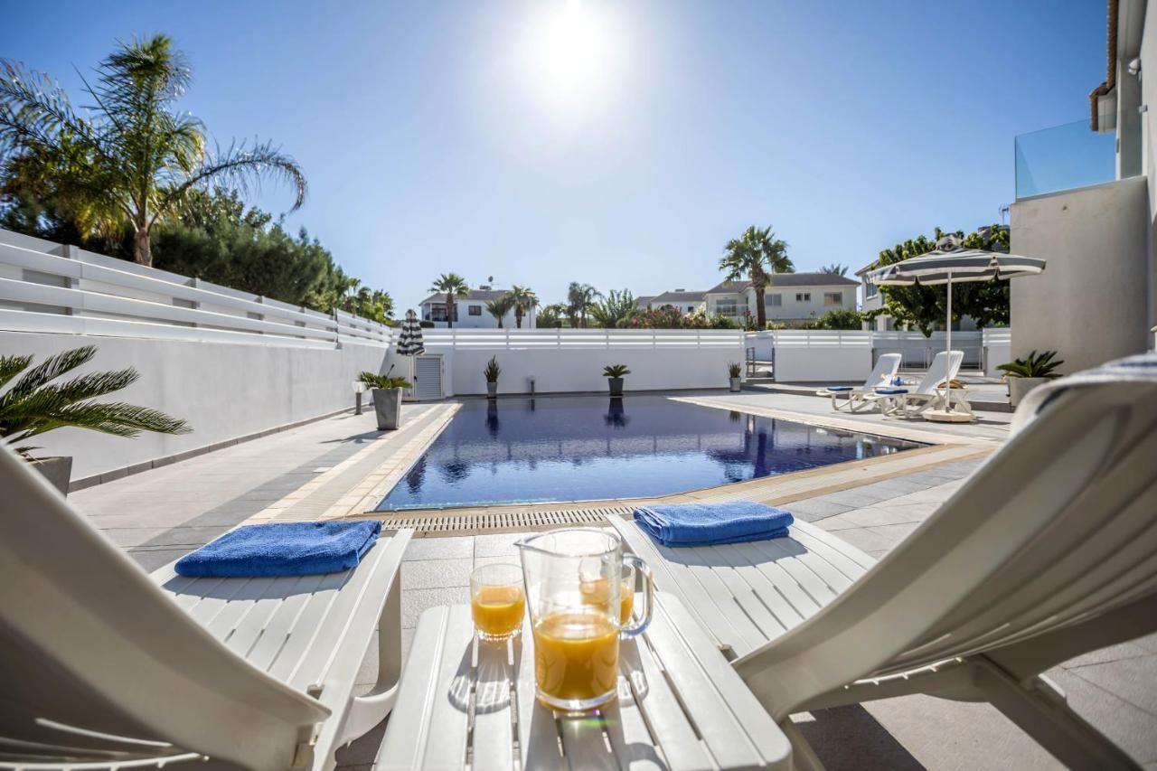 Villa Hibiscus Протарас Екстериор снимка