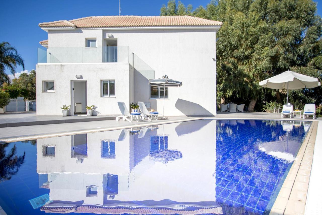 Villa Hibiscus Протарас Екстериор снимка