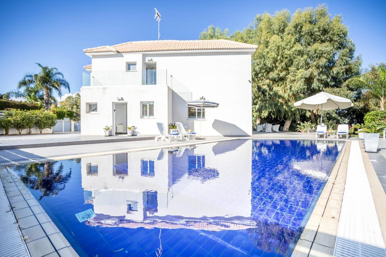 Villa Hibiscus Протарас Екстериор снимка